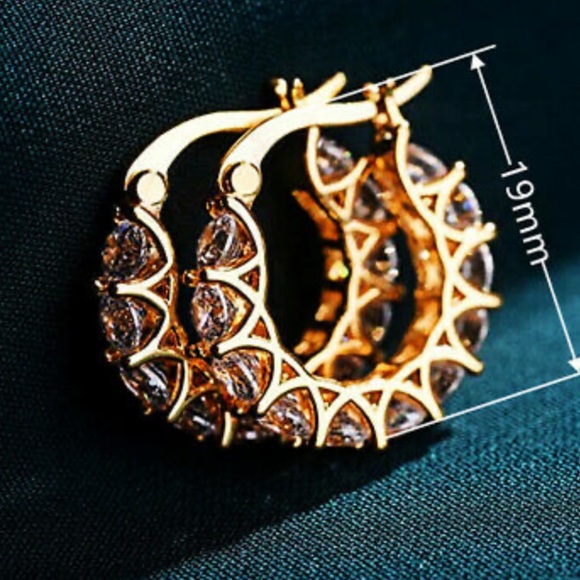 New 18k gold platwd Diamond Hoop Earrings - Picture 5 of 5